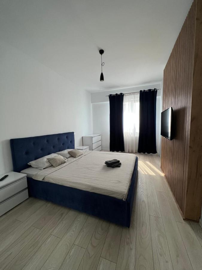 Aparthotel Lake Bucarest Esterno foto